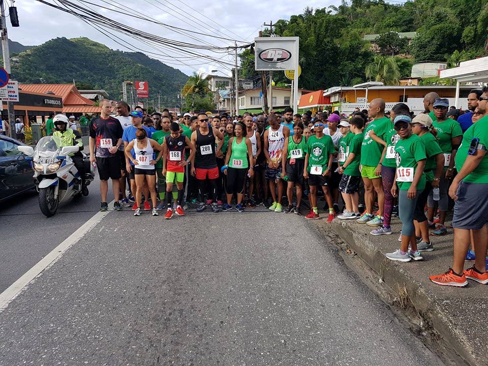 Starbucks 5K raises funds for charity